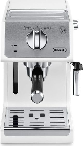 Кофемашина DeLonghi ECP 33.21.W для приготовления эспрессо под давлением