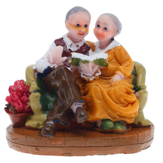 Фигурка декоративная &quot;Бабушка с дедушкой&quot;, L8 W6 H7 см, 2в.