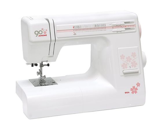 Швейная машина Janome 90А белый