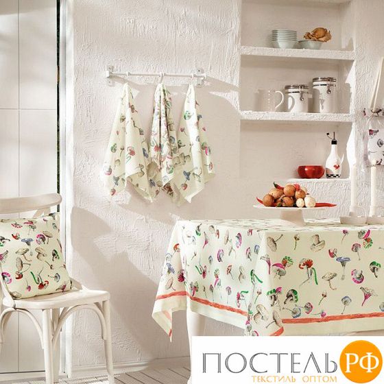 MO810K Скатерть Tivolyo home FUNGI 160X260