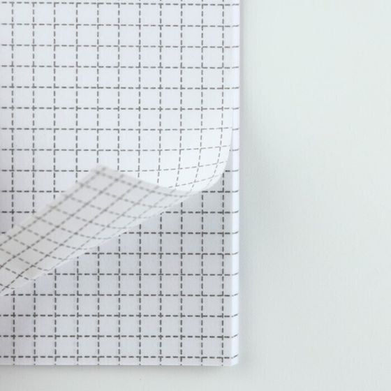 !09 Подарочный набор «Волшебство рядом»: блокнот, карандаши, наклейки и значок