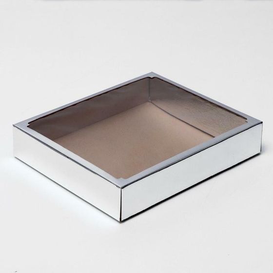 Коробка сборная, крышка-дно, с окном, серебрянная, 37 х 32 х 7 см