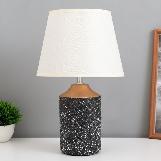 Лампа настольная «Киао» 1×40 Вт Е14 черный/золото 22×22×36 см