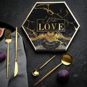 Столовые приборы