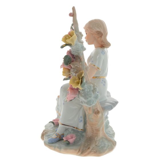 Фигурка декоративная &quot;Девушка&quot;, L23 W13 H25 см