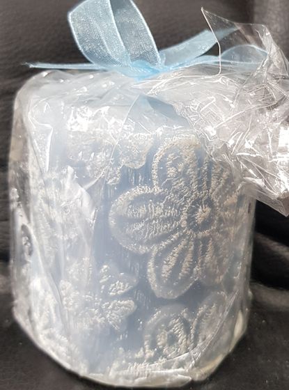 !09 НАБОР 2 ШТУКИ - Свеча- цилиндр декоративная "Цветочное кружево" 8 см. цвет микс