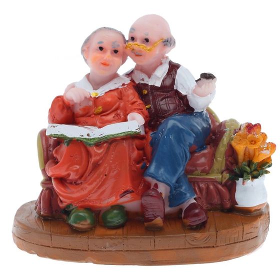 Фигурка декоративная &quot;Бабушка с дедушкой&quot;, L8 W6 H7 см, 2в.