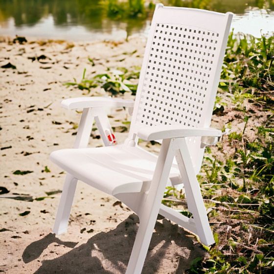 Кресло METAL белое пластиковое складное