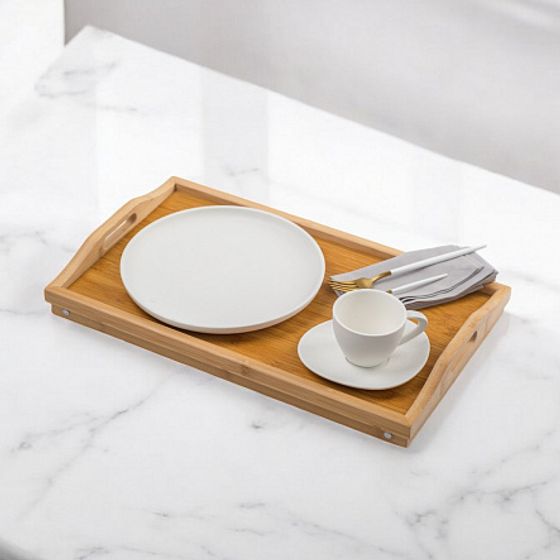 Поднос на ножках 50х30см бамбук