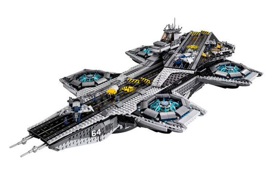LEGO Marvel Super Heroes Набор вертолетоносцев «Щит» 76042