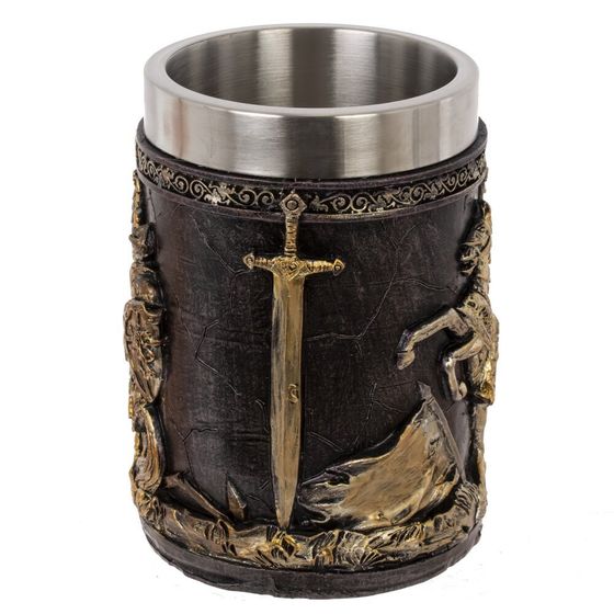 Кружка &quot;Рыцарь&quot;, 600 мл, L15 W11 H14,5 см