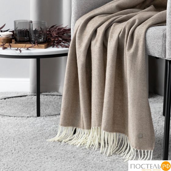 TOGAS Плед ЛАРРУИ экрю 130х180, 1пр. кашемир 240 г/м2