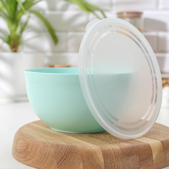 Миска с крышкой Line 3л