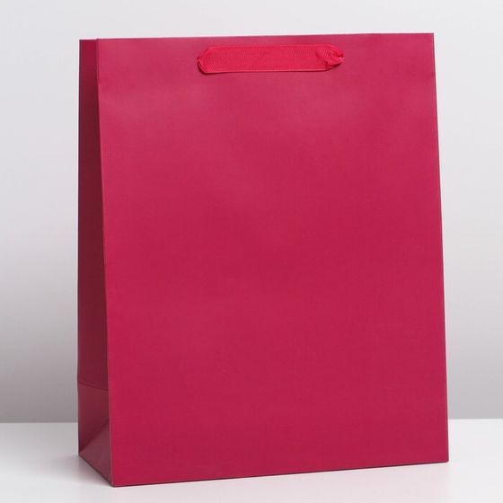 Пакет ламинированный «Фуксия», M 26 × 32 × 12 см