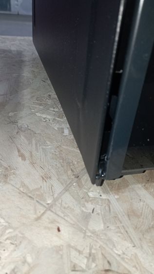 УЦЕНКА-Мини-печь Luxell MO-70 BL 70л 2500Вт черный -(вмятина внизу на левой боковине, упаковка нарушена)
