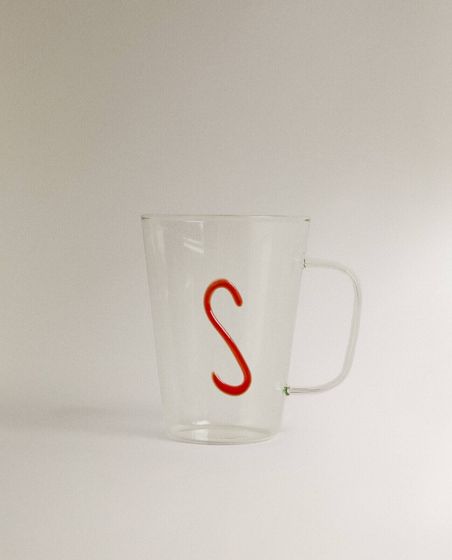 Borosilicate mug with initial s