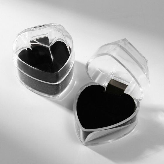 Футляр пластиковый под кольцо &quot;Сердце&quot;, 4*4, вставка чёрная