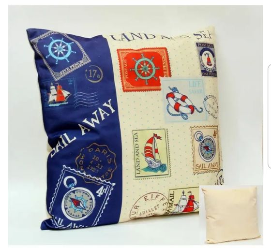 !09 Подушка декоративная "Марки" 45*45 см.