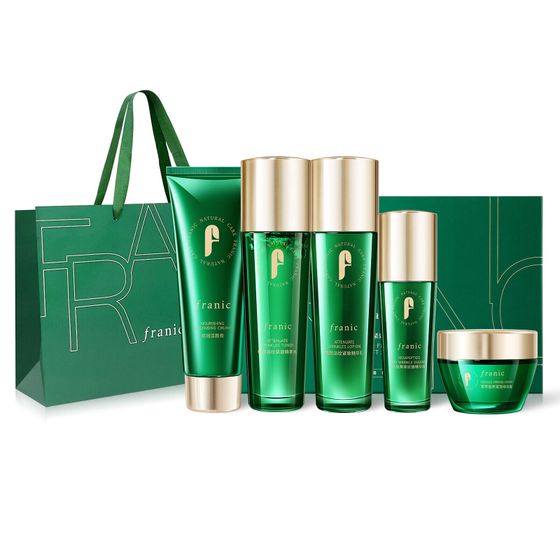 FRANIC Fresh Beauty Wrinkle-Resistant Tightening Elasticity Box Skincare Sets Moisturizes And Hydrates 5-Piece Set