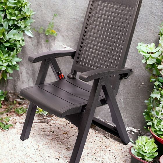 Кресло METAL черное пластиковое складное