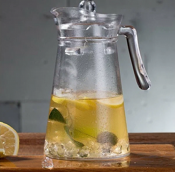 Кувшин KONE 1.3л с крышкой