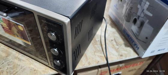 УЦЕНКА-Мини-печь Maunfeld CEMOA.456.S2 черный/серебристый 45л 1500Вт (Вмятина на боковине)