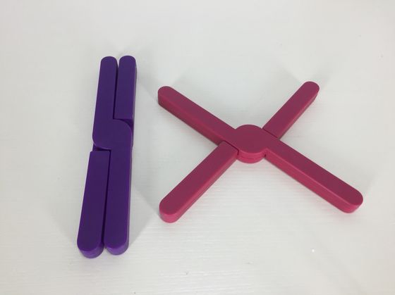 !09 Подставка под горячее складная, 24 см. цвет микс