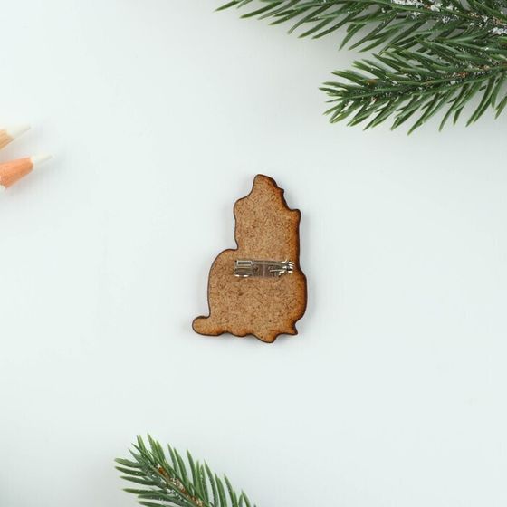 !09 Подарочный набор «Волшебство рядом»: блокнот, карандаши, наклейки и значок