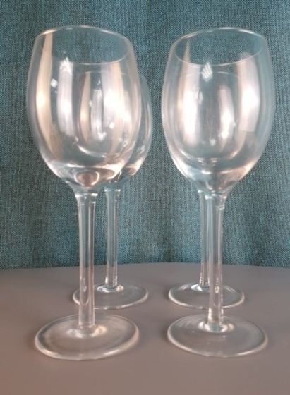 !09 Набор для вина "Сомелье": 4 бокала 350 мл. + подставка