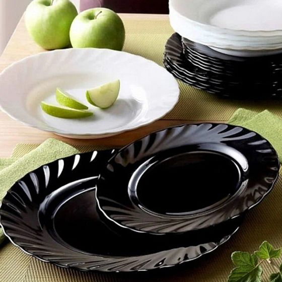 Набор столовый ТРИАНОН черно-белый 19пр