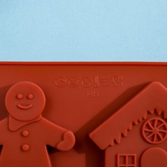 !09 Форма для леденцов «Дом для имбирного пряника», 31×9 см, 4 ячейки, цвет МИКС