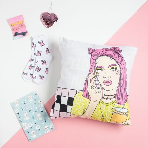 !09Подарочный набор "Hello" подушка-секрет , 40х40 см и аксессуары