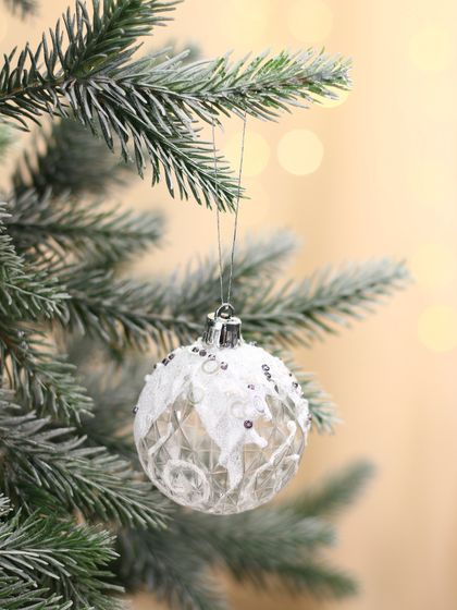 !09 Набор елочных игрушек - Ёлочные игрушки «Снежная изморозь», шары пластиковые, d=6 см, набор 9 шт., белый