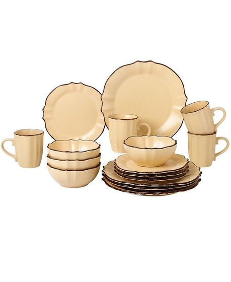 Scalloped Edge 16 Piece Service for 4 Dinnerware Set