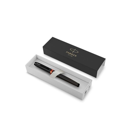 Ручка перьевая Parker Im Professionals Flame Orange, 0.8мм, в подарочной упаковке, стержень черный, корпус черно-оранжевый