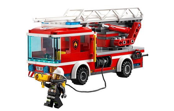 LEGO City Fire Ladder Truck Set 60107