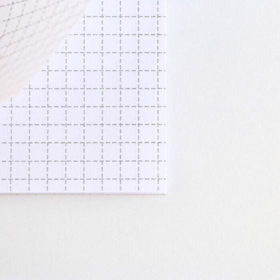 !09 Блокнот (набор 17 штук) 12 листов, 7.5×7.5 см «Выпускной:Глобус»