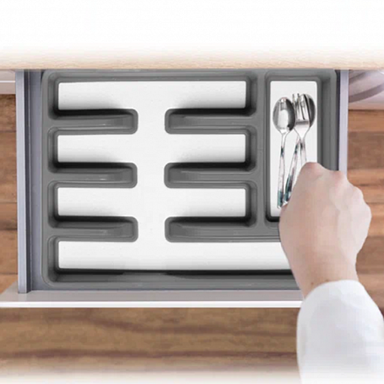 Лоток для столовых приборов с антискользящим дном