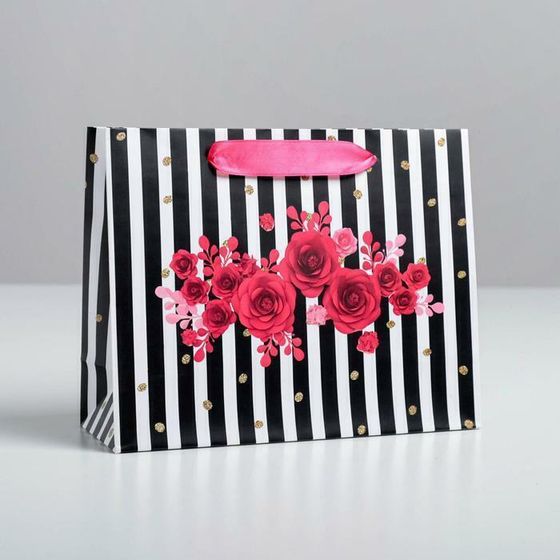 !09 НАБОР 2 ШТУКИ - Пакет подарочный ламинированный Gifts, 22 × 17.5 × 8 см