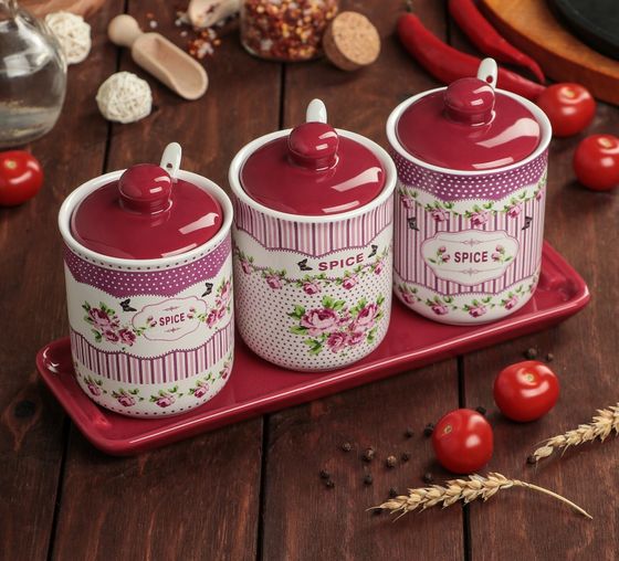 !09 Банка для сыпучих продуктов продуктов, набор из 3-х шт на подставке L27 W9,5 H13 cм цвет бордовый